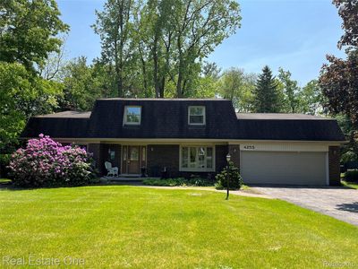 4255 Petrel Ct, Highland, MI, 48357