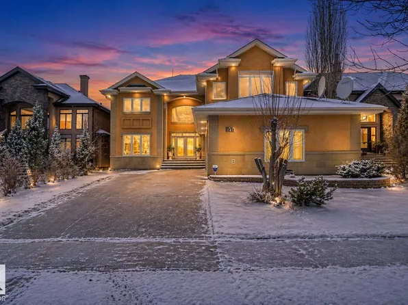 1181 Hollands Way NW, Edmonton, AB T6R 3S9