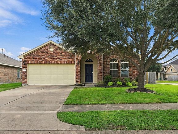 4th image of 2402 Blue Reef Dr