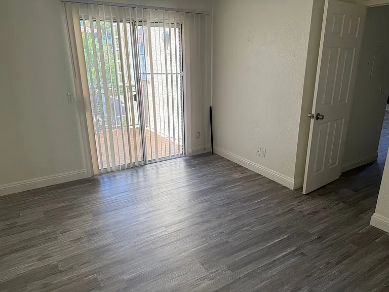 2801 N Rainbow Blvd #203 — Photo 6