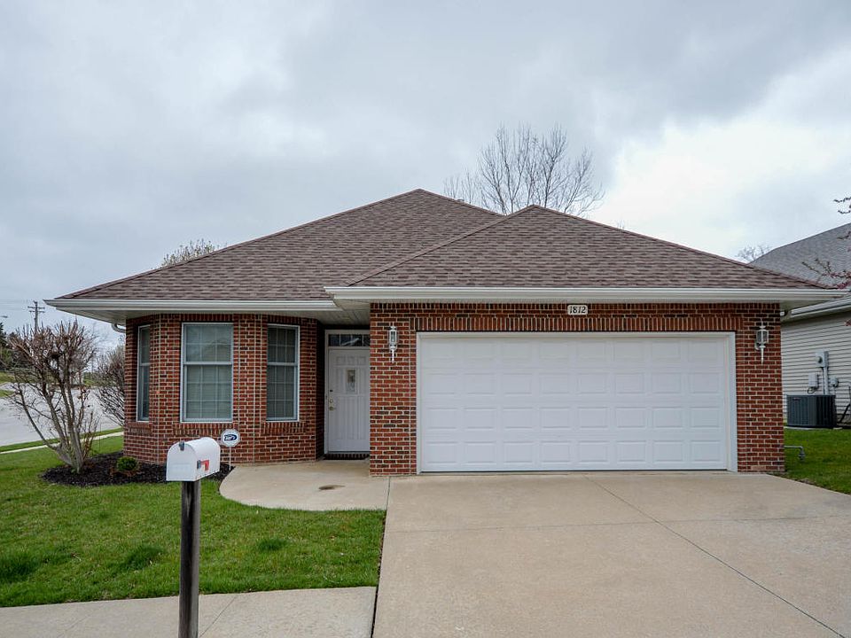 1st image of 1812 Scarborough Dr