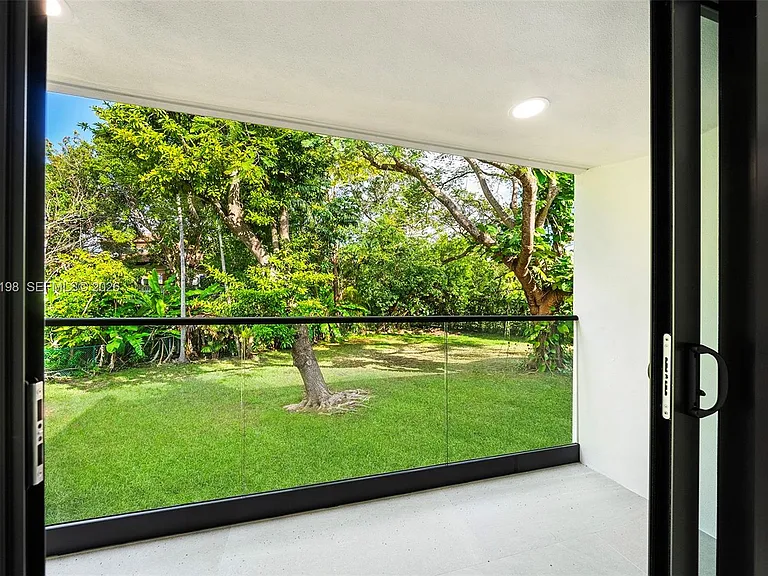 7540 Los Pinos Blvd — Photo 32