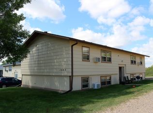 2 bed, 1.0 bath, $665, Minot, ND 58703