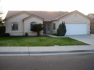 1247 Nelson Blvd, Selma, CA 93662