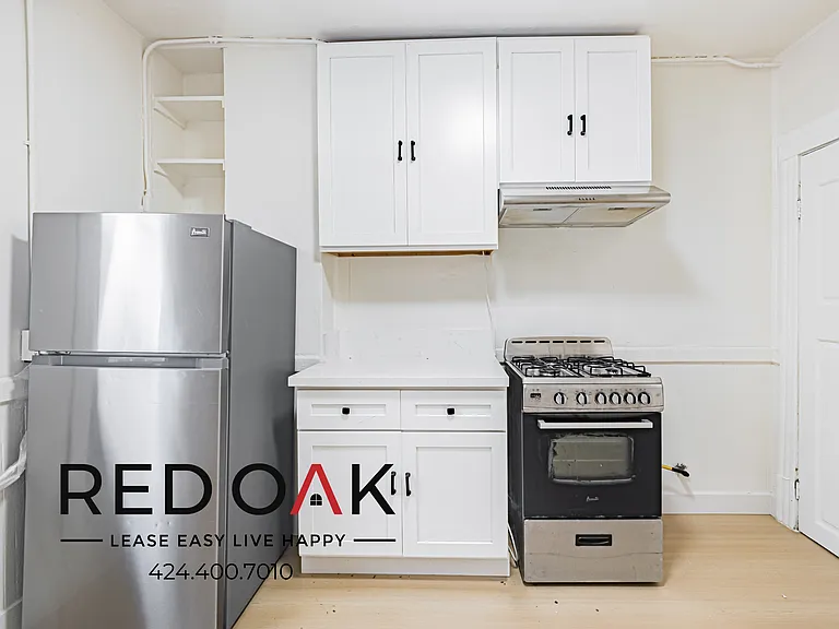 805 S Centre St #7 — Photo 6