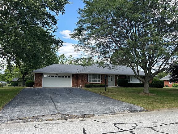2nd image of 960 Broadway North Dr