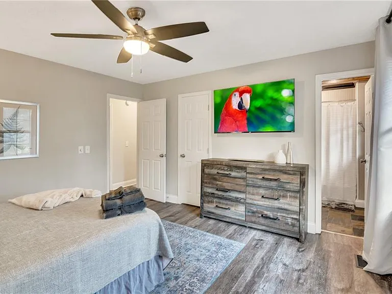 Creek Mill Dr NW — Photo 15