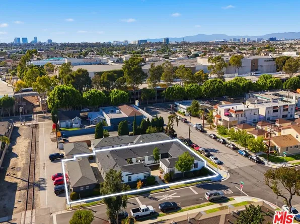 12415 Cedar Ave, Hawthorne, CA 90250