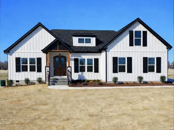 194 Trinity Ct #164, Salisbury, NC 28147