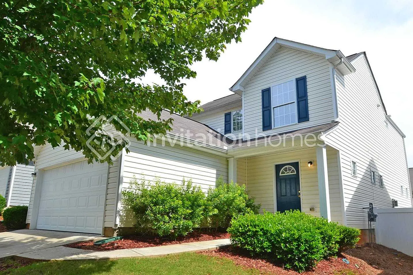 268 Topaz Dr Dallas, GA 30132 — Photo 1