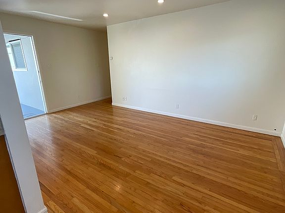 3rd image of 137 Lorton Ave #F