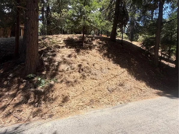 0 Pyramid Dr Lot 11, Crestline, CA 92325