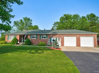 8351 Duffield Rd, Gaines, MI 48436