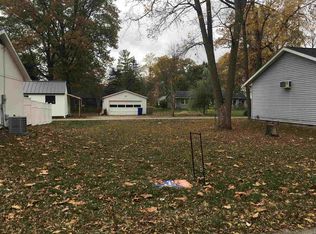 116 Boys City Dr, Winona Lake, IN 46590