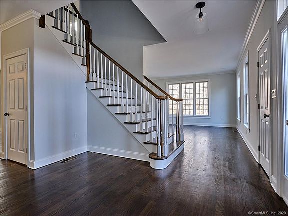58 High Hill Circle