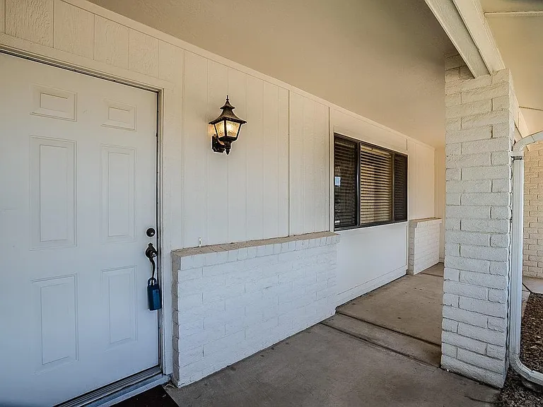 12439 W Tigerseye Dr — Photo 4