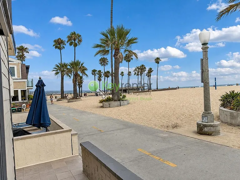 1510 W Oceanfront #A-B — Photo 5