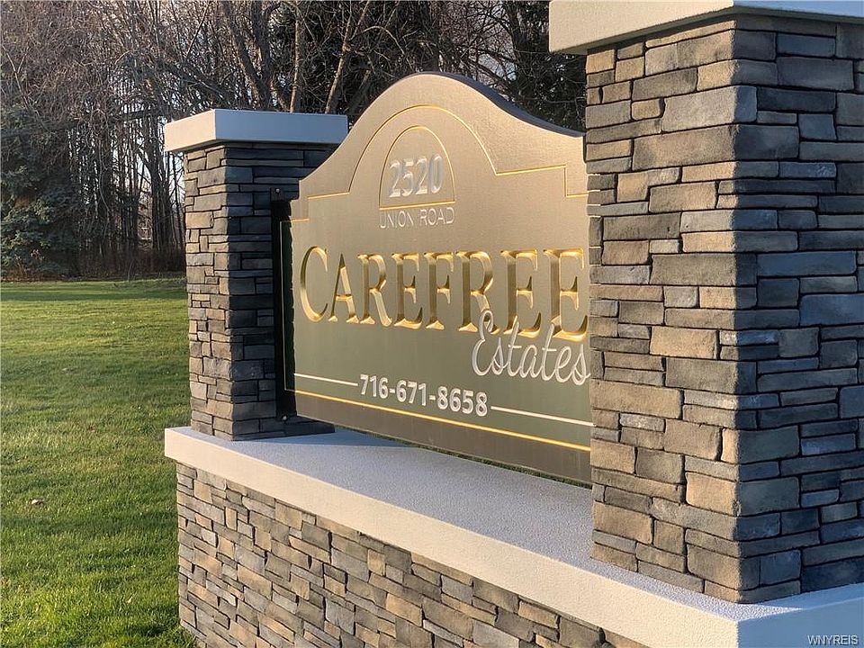 1st image of 65 Carefree Ln #65