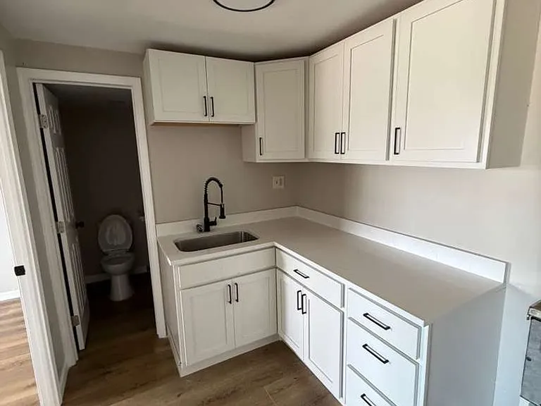 3317 Henninger Rd — Photo 16
