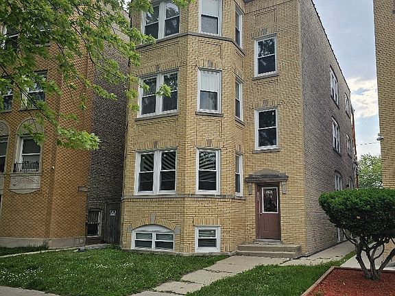 2nd image of 6317 N Washtenaw Ave #B