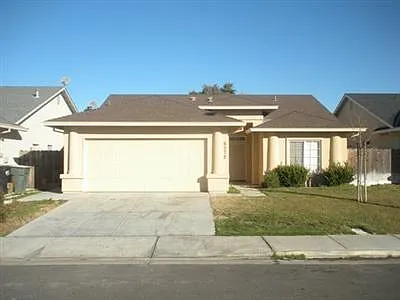 6572 Nicholas Dr photo 1