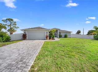 1611 SW Embers Ter, Cape Coral, FL 33991
