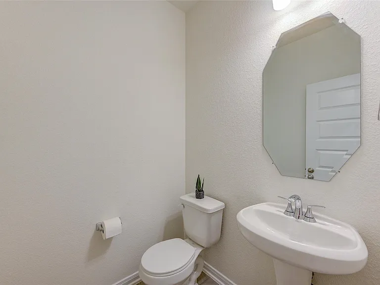 22851 Fulton Landing Dr — Photo 11