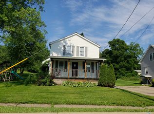 114 Huntington St, Chardon, OH 44024