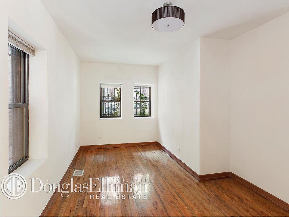2nd image of 158 W 119th St APT 1