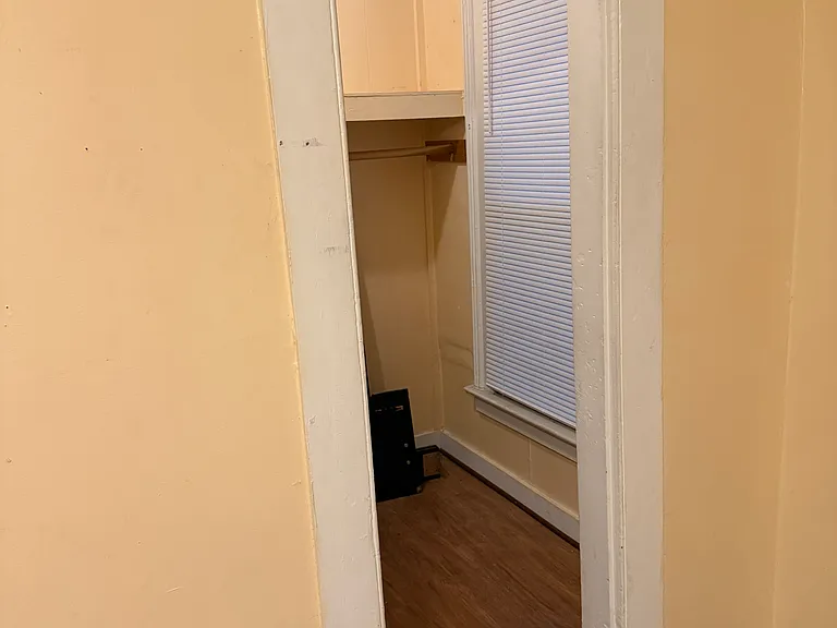 Bedroom Walk-in Closet