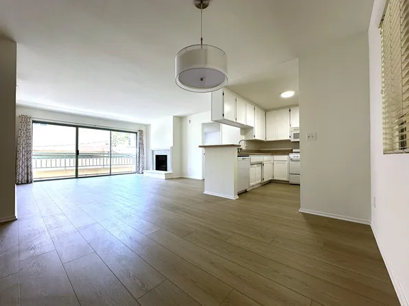 1345 S Westgate Ave APT 205, Los Angeles, CA 90025