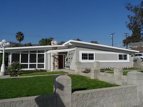 4th image of 1105 E Northridge Ave