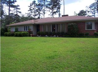 217 Country Club Dr, Greenville, AL 36037