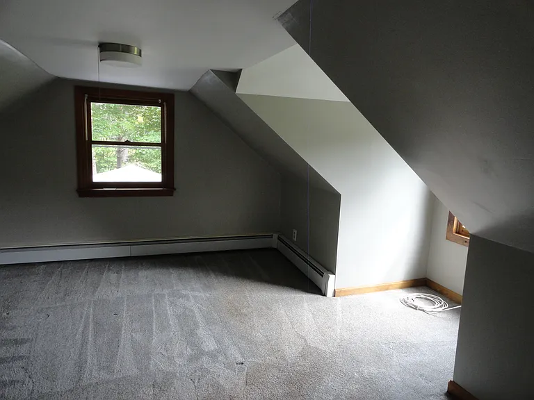 211 Old Meetinghouse Rd — Photo 11