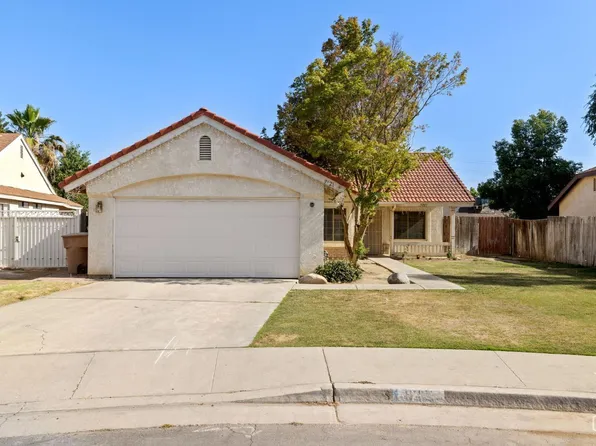 9221 Lanneau Ct, Bakersfield, CA 93311