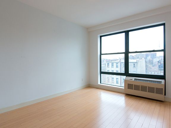 2nd image of 1078 Fulton St APT 4D