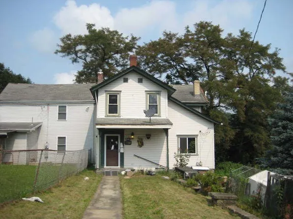 510 4th Ave, Elizabeth, PA 15037