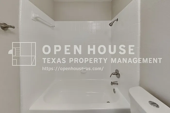 1742 Sterling Ln — Photo 16