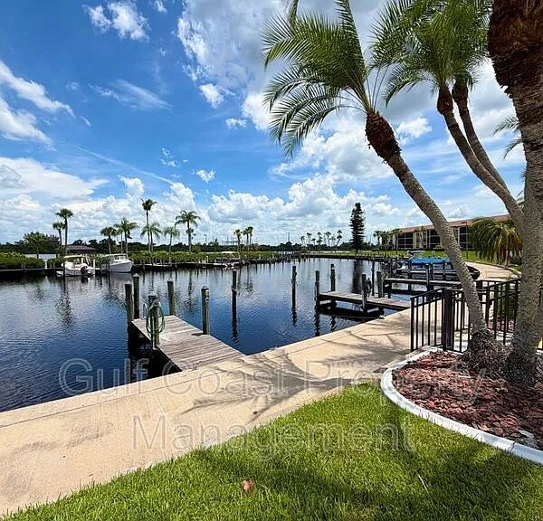 16150 Bay Pointe Blvd #107 — Photo 25