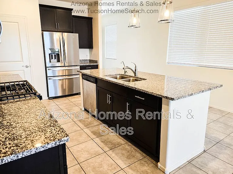 11295 S Weismann Dr — Photo 9