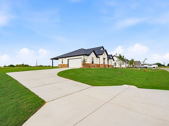 4th image of 116 Park Hurst Dr