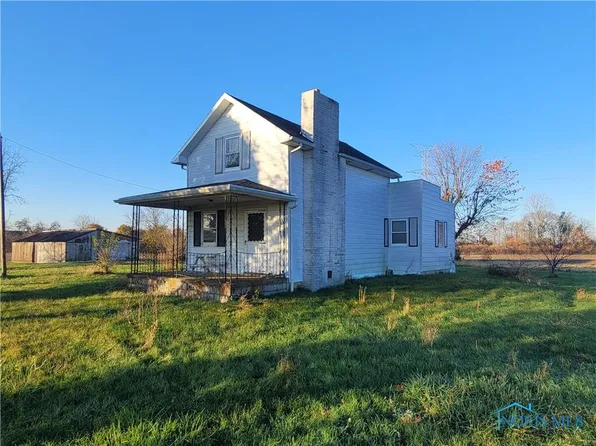 1150 N Reiman Rd, Genoa, OH 43430