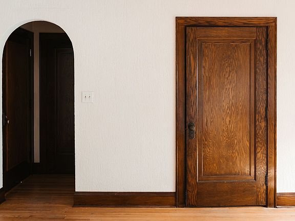 5th image of 4306 Linden Hills Blvd APT 3