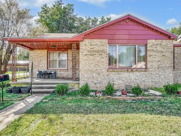 501 N Hill St, Hobart, OK 73651
