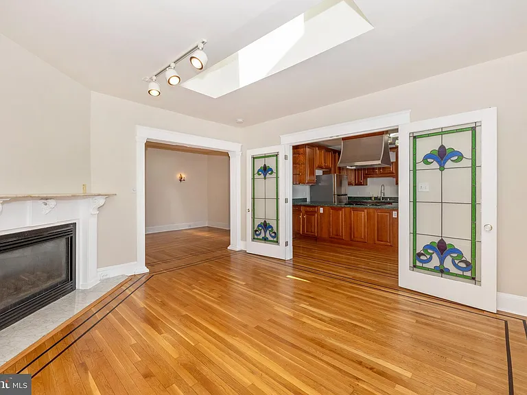 231 N Market St #3 — Photo 14