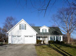 214 Thoroughbred Ln, Walton, KY