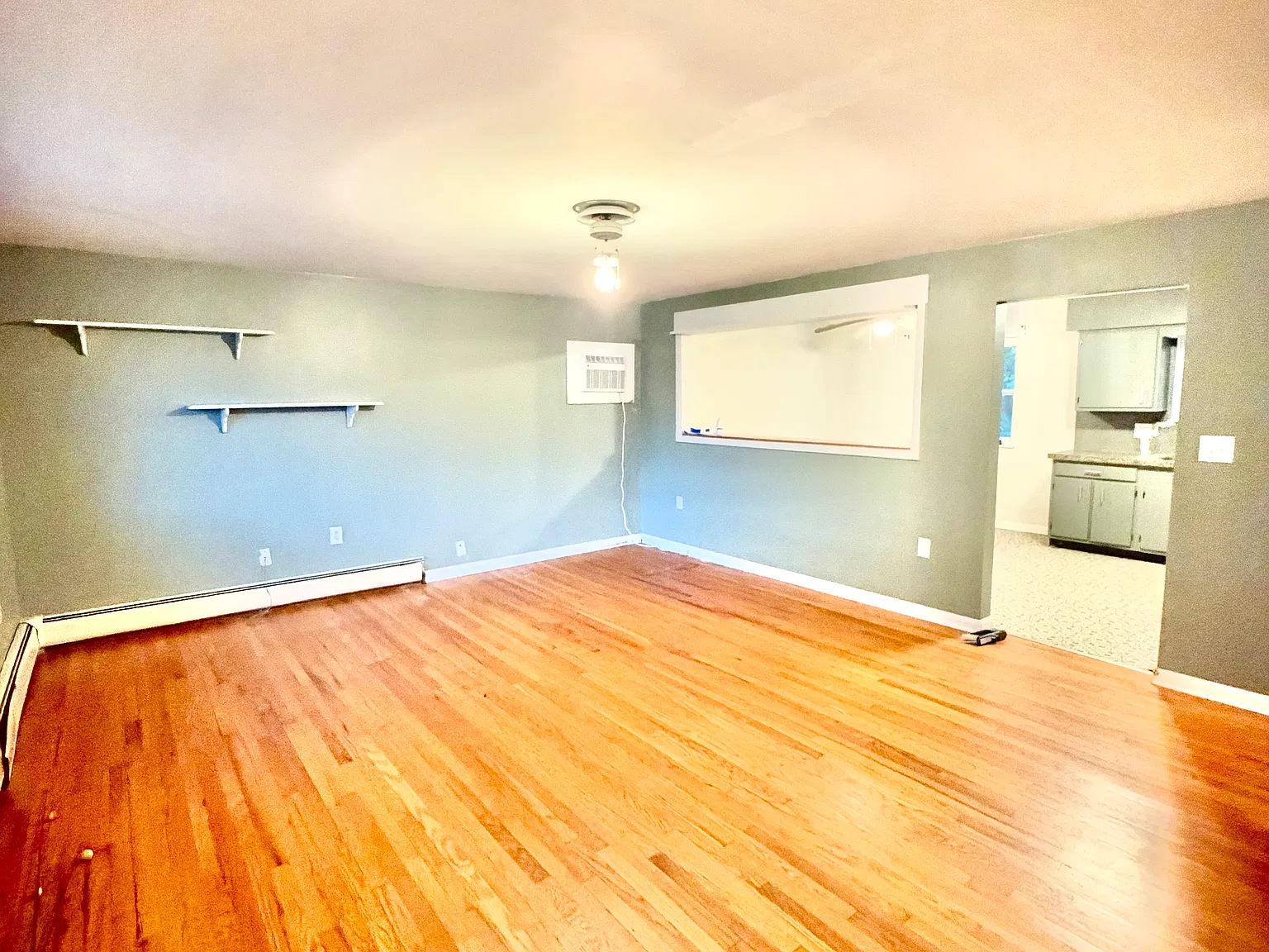 616 Perimeter Dr — Photo 2
