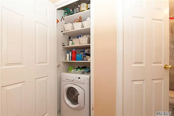 Sold by Century 21 American Homes | media 41