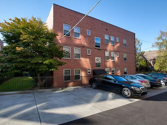 5th image of 1306 1st Ave W APT 208