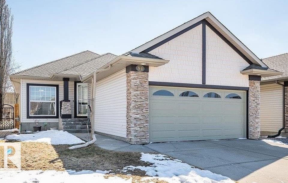1st image of 51 Ridgehaven Cres